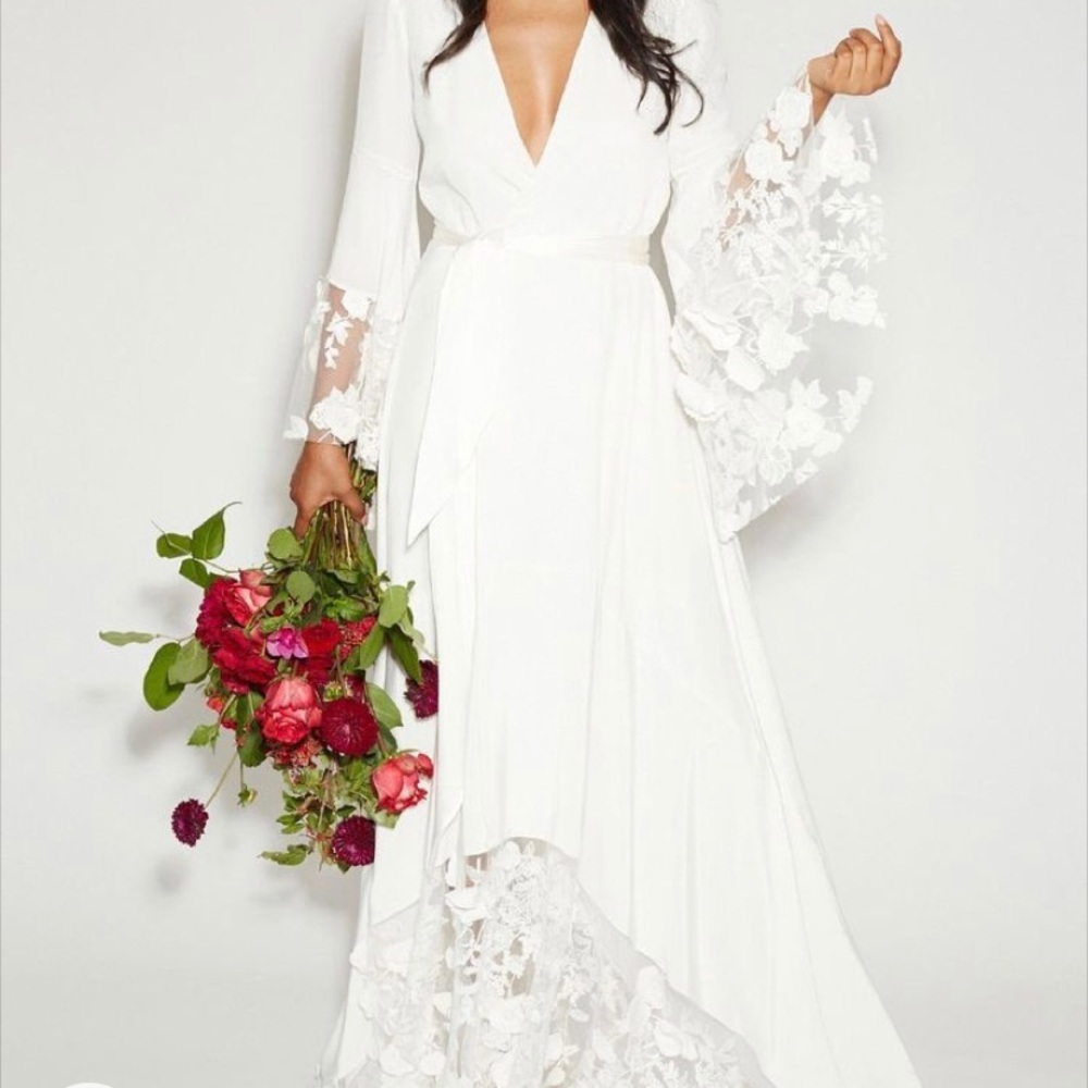 Bohemian Long Sleeves Deep V Neck Wedding Gown